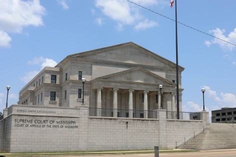 Mississippi public defender system varies widely by county, court plans show